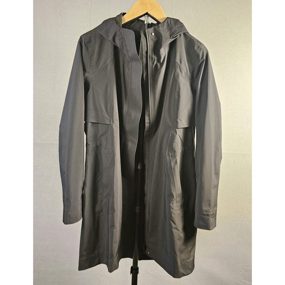 lululemon rain rebel jacket size 8 black